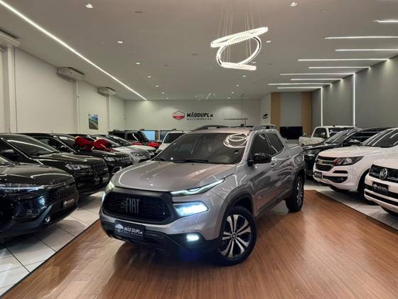 FIAT TORO 1.3 TURBO 270 FLEX VOLCANO AT6 FIAT TORO 1.3 TURBO 270 FLEX VOLCANO AT6
